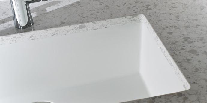 DBI Zodiaq Snowdrift Kitchen DT2 690x345