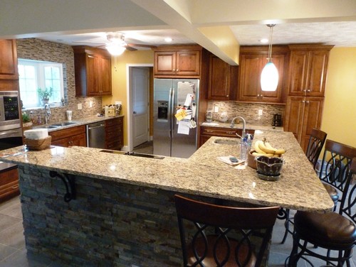 traditional kitchen 1 23