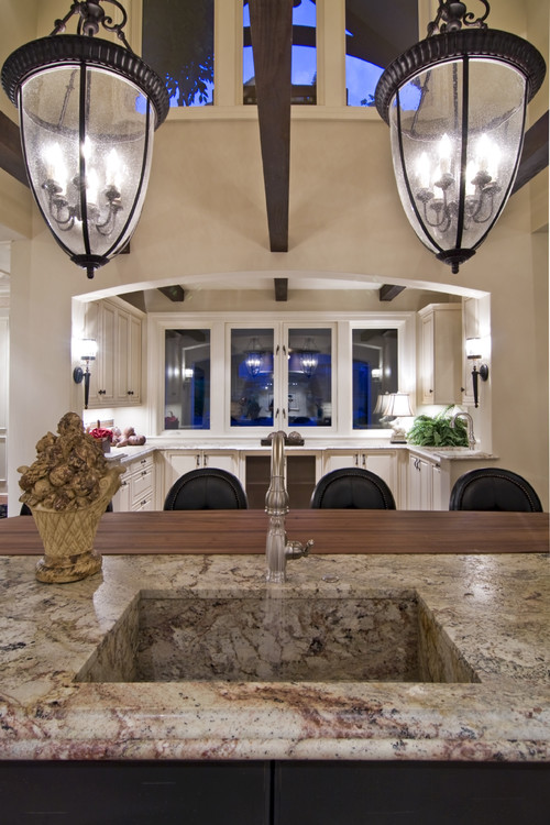 traditional kitchen 16