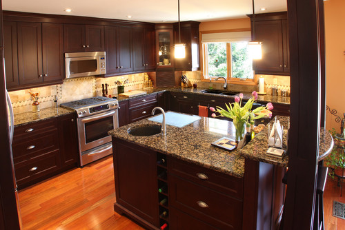 traditional kitchen 3 1