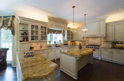 traditional kitchen 41