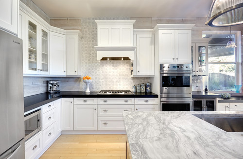traditional kitchen 48