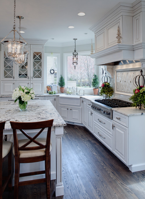 traditional kitchen 54