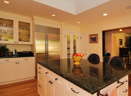 traditional kitchen 62