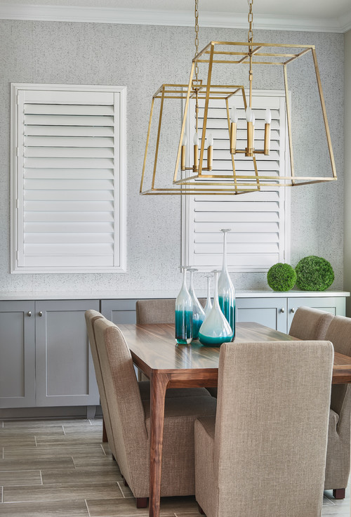 transitional dining room