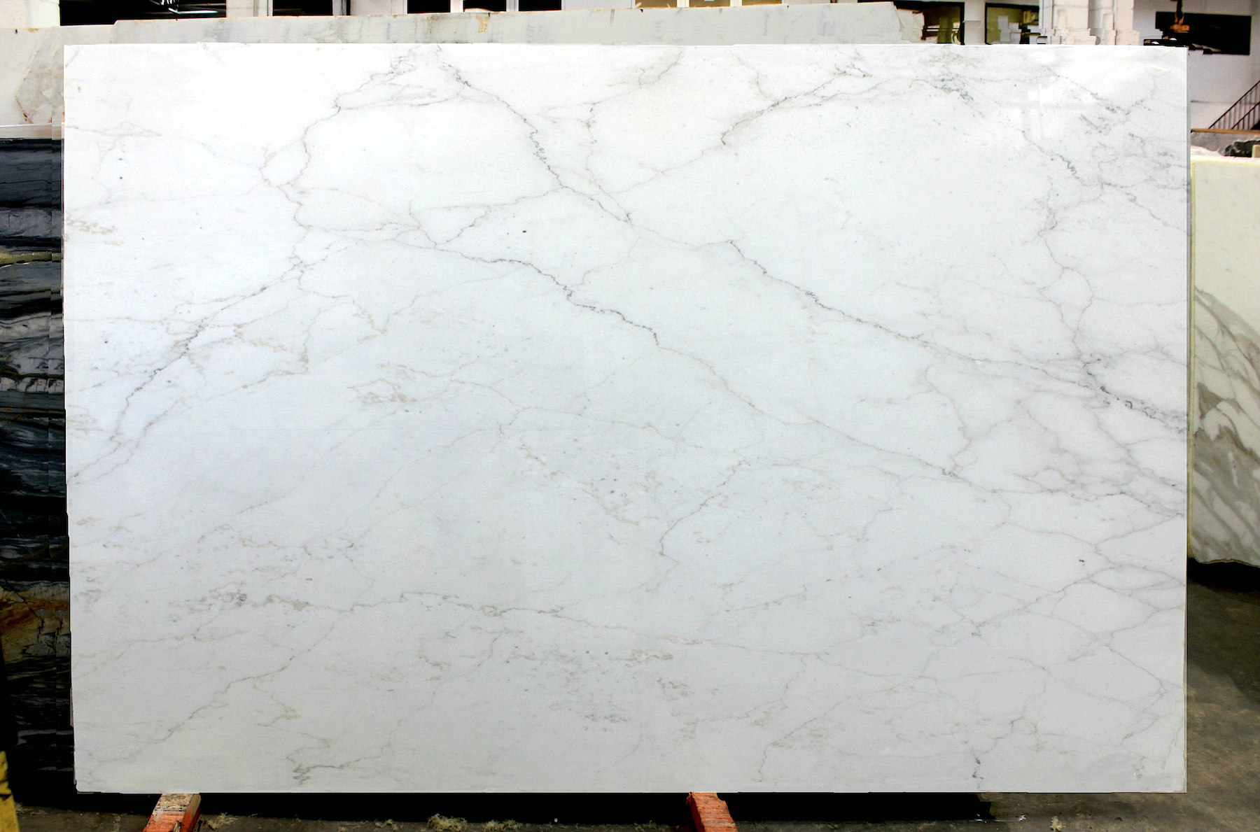 BIANCO ORO CROSSCUT