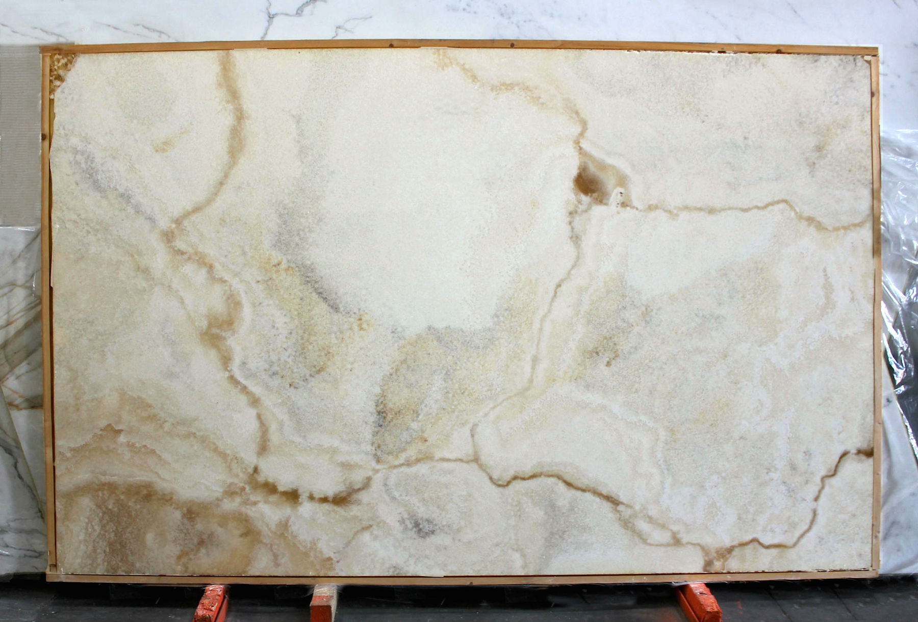 CAPPUCCINO HONEY ONYX