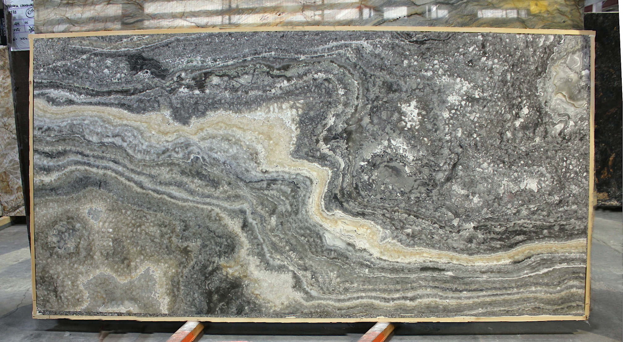 GRIGIO ONYX