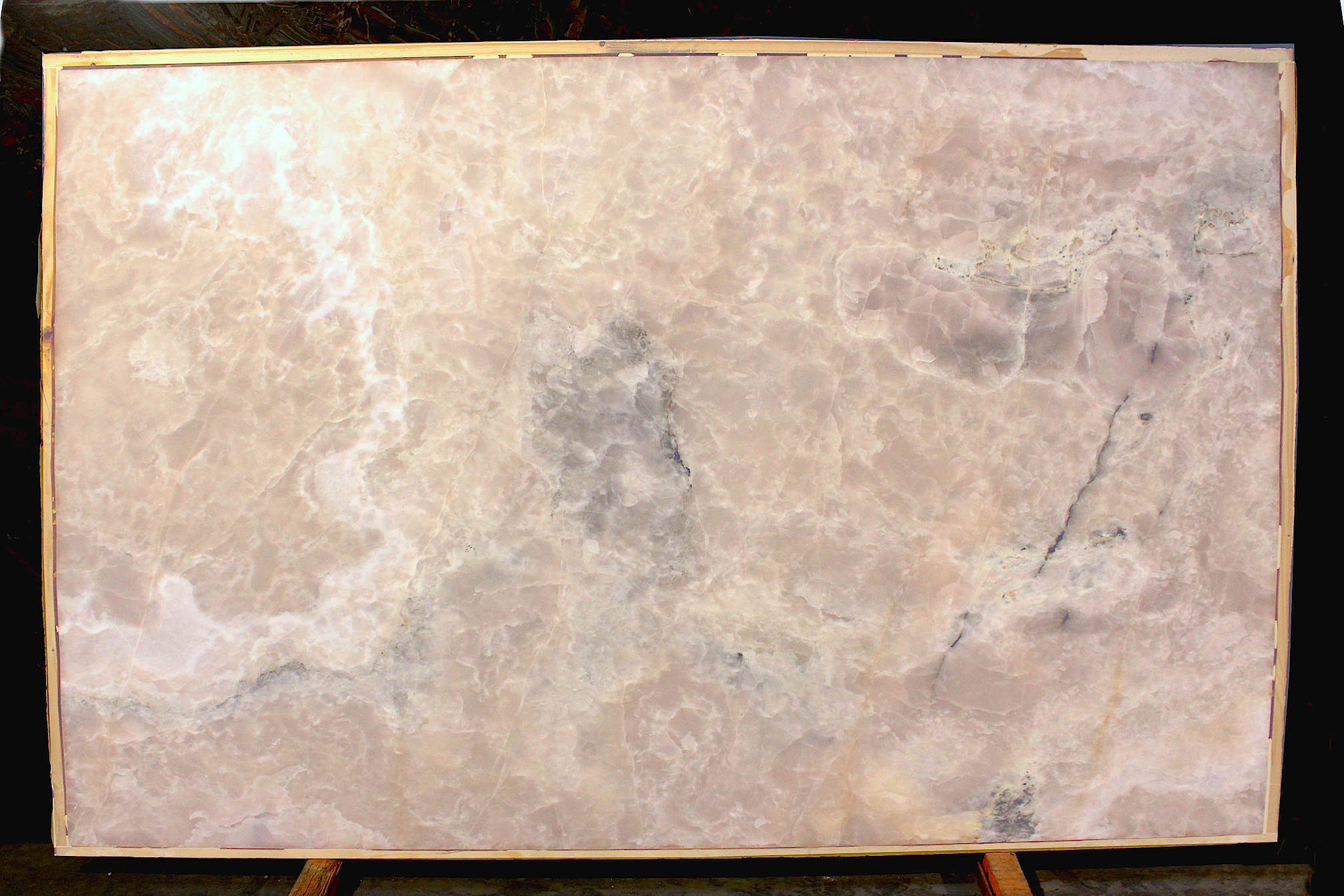 PINK ONYX 1